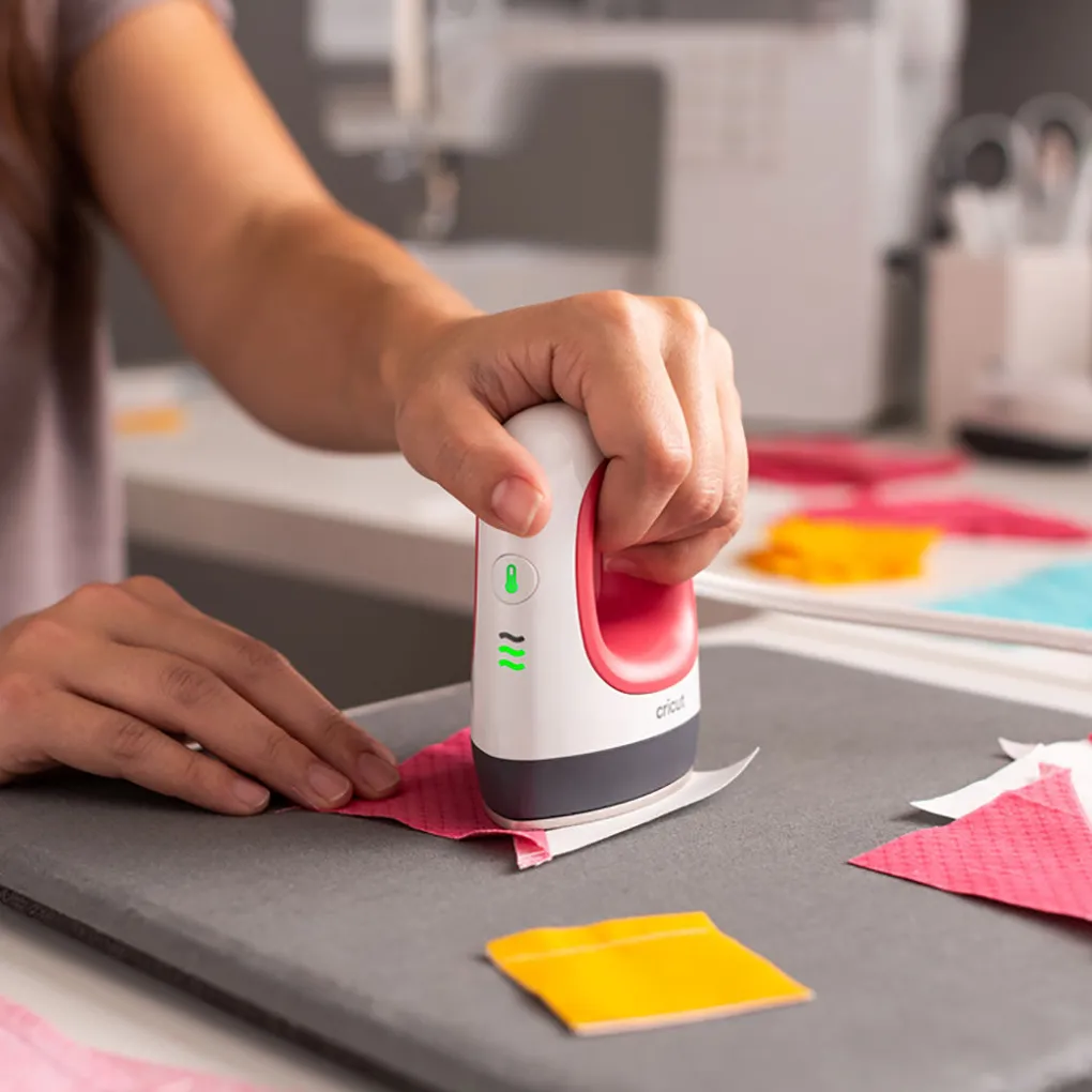 Cricut Easypress Mini|Machines Easypress 3^EasyPress Mini™, Framboise