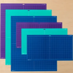 Cricut Tapis De Machine|La Gamme Venture^Tapis de découpe Performance à adhérence standard 61cmx71cm (24pox28po)